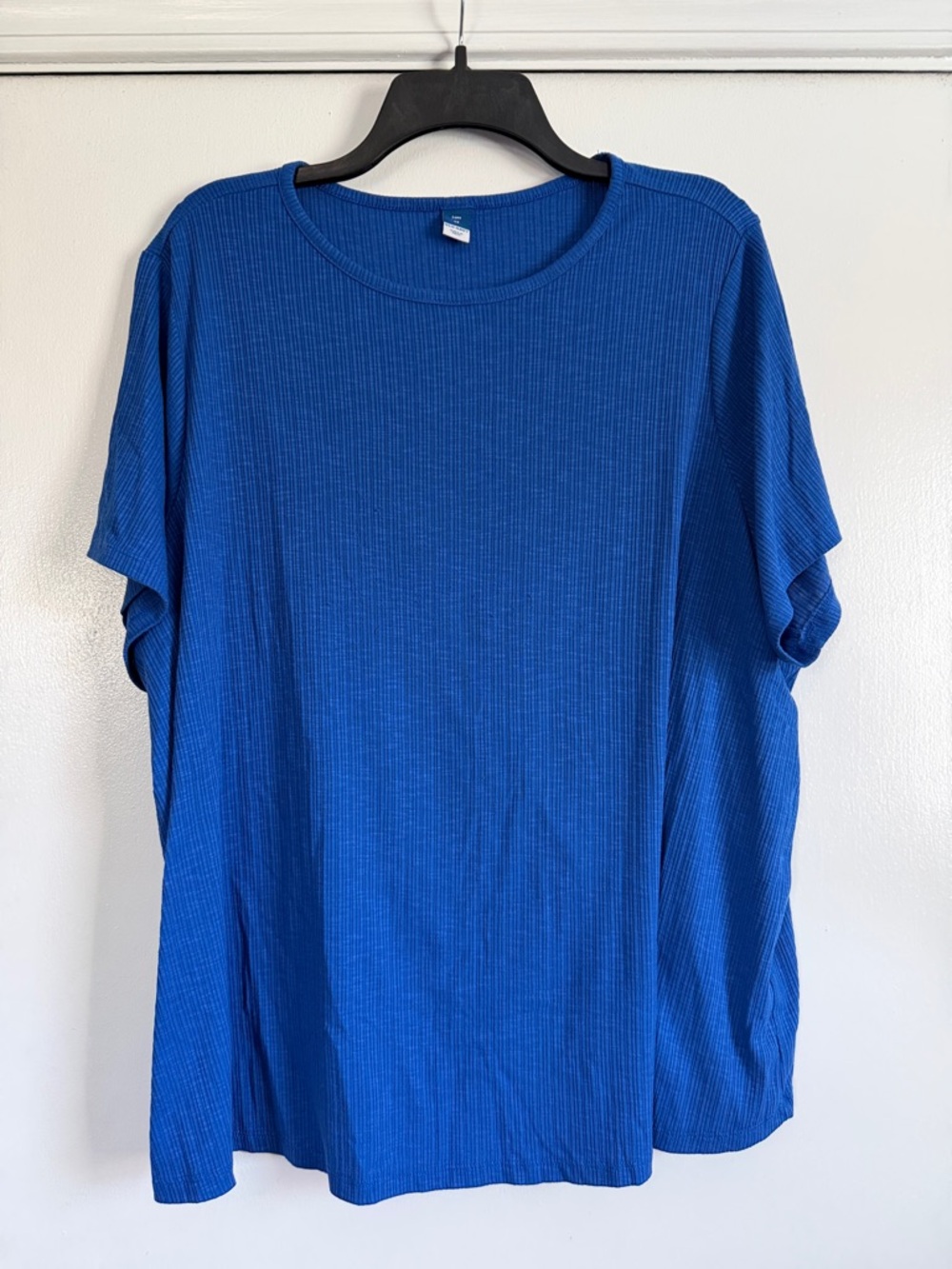 Old Navy Short-Sleeve Ribbed Tee in Bright Blue